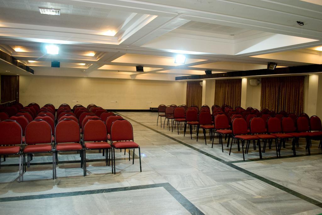 Hotel Rajadhane Madurai Exterior photo