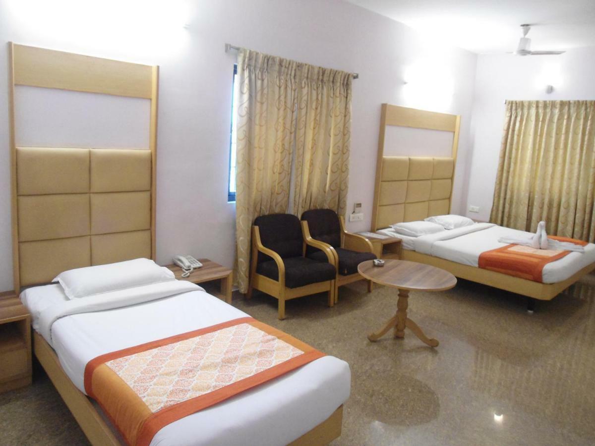 Hotel Rajadhane Madurai Exterior photo